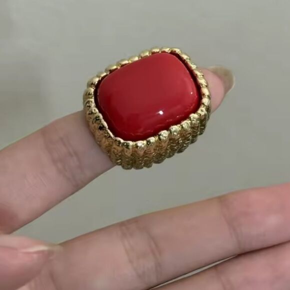 New ZARA  Bold Red Stone Open-Back Ring - Picture 4 of 7